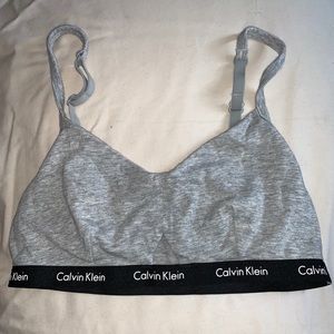 Calvin Klein Sports Bra